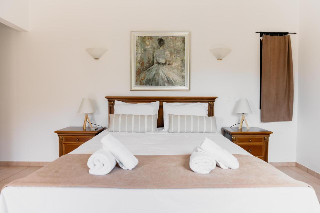 Kouvelia Country Home Luxury Villa Rental Nerotriviá 외부 사진