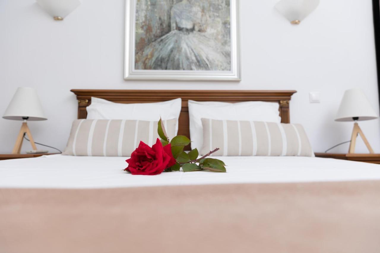 Kouvelia Country Home Luxury Villa Rental Nerotriviá 외부 사진