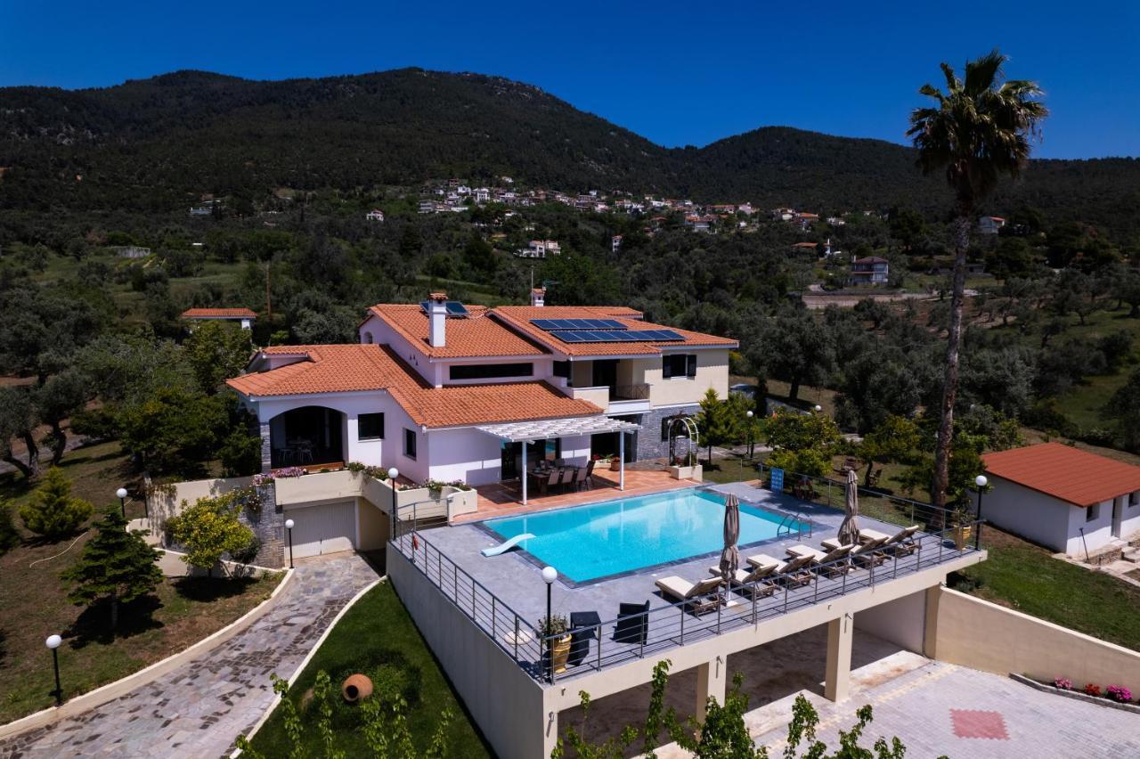 Kouvelia Country Home Luxury Villa Rental Nerotriviá 외부 사진