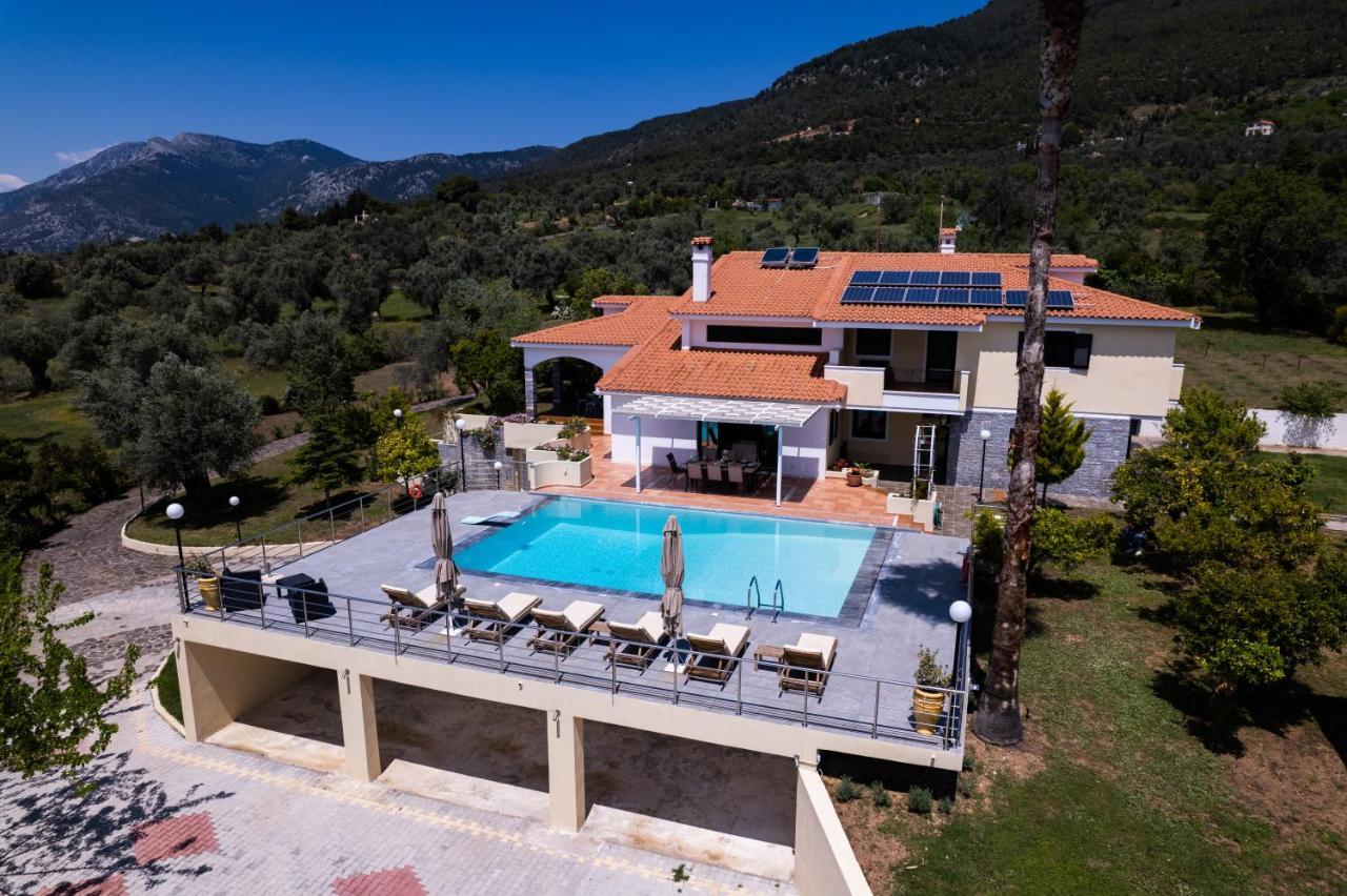 Kouvelia Country Home Luxury Villa Rental Nerotriviá 외부 사진